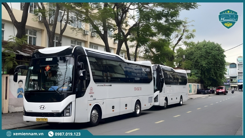 thuê xe du lịch 29 chỗ
