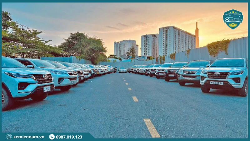xe đời mới thuê xe đi Đà Lạt