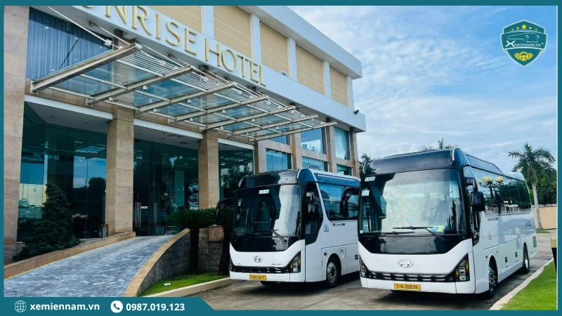 thuê xe 35 chỗ đi Đà Lạt