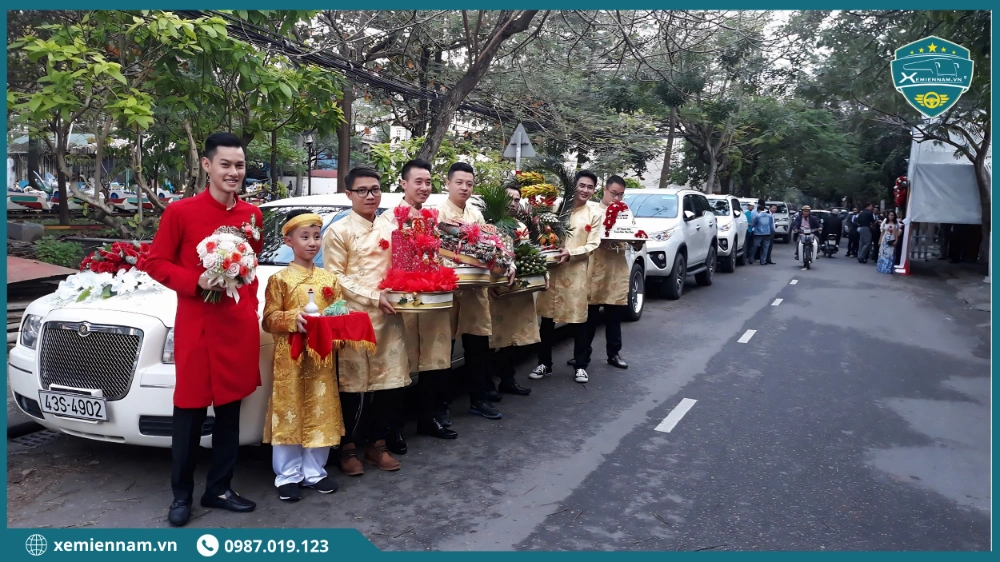 thuê xe hoa