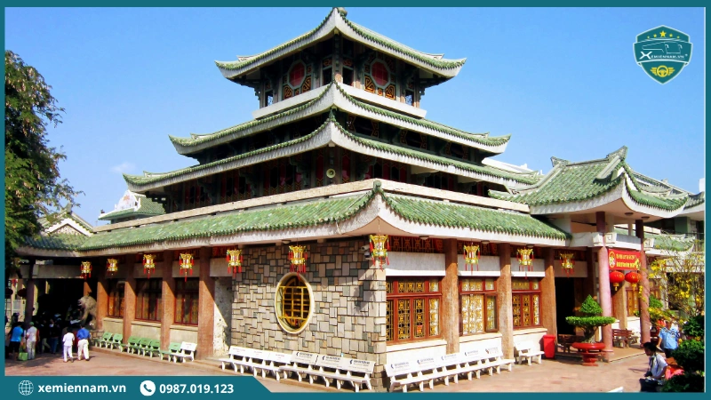 Thuê xe 7 chỗ đi miền Tây