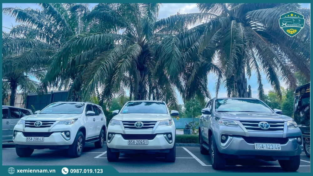 thuê xe 7 chỗ đi mũi né