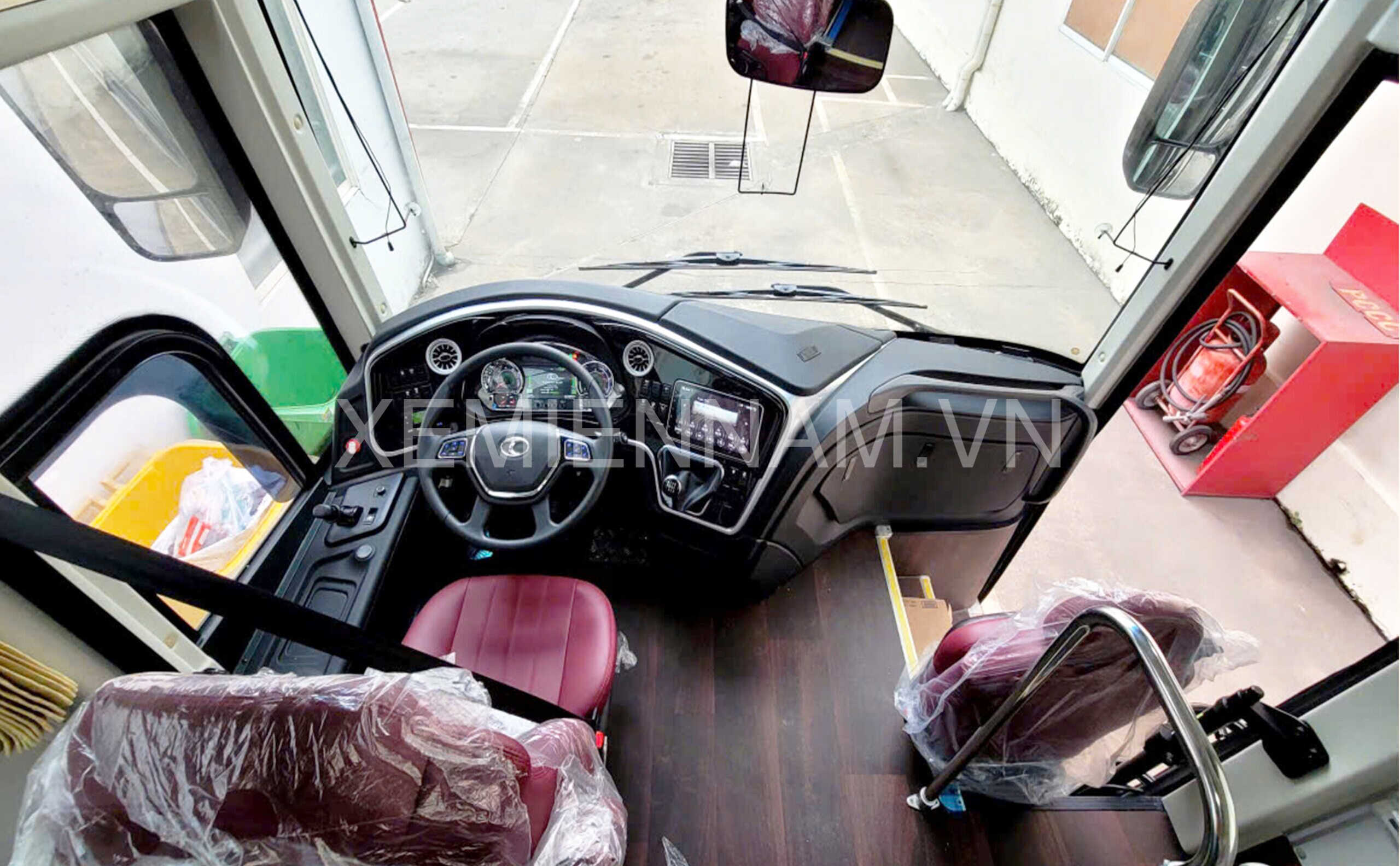 xe thaco 45 chỗ bản thiếu