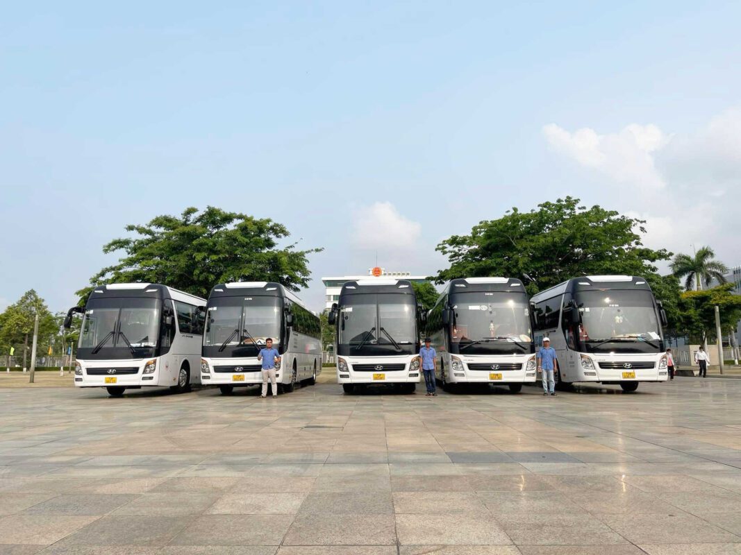thuê xe đi từ thiện