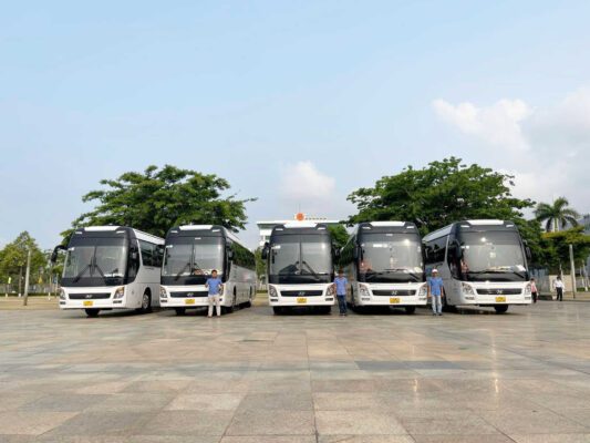 thuê xe đi từ thiện