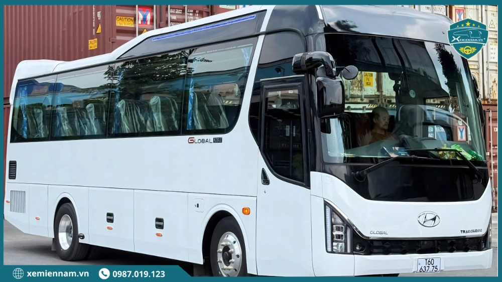 thuê xe 35 chỗ đi phan thiết