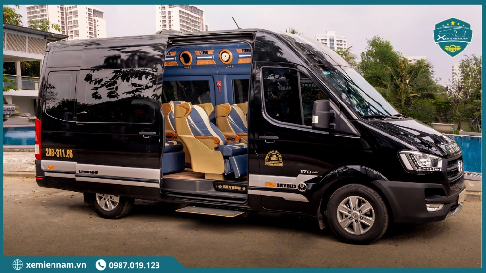 thuê xe limousine đi Phan Thiết