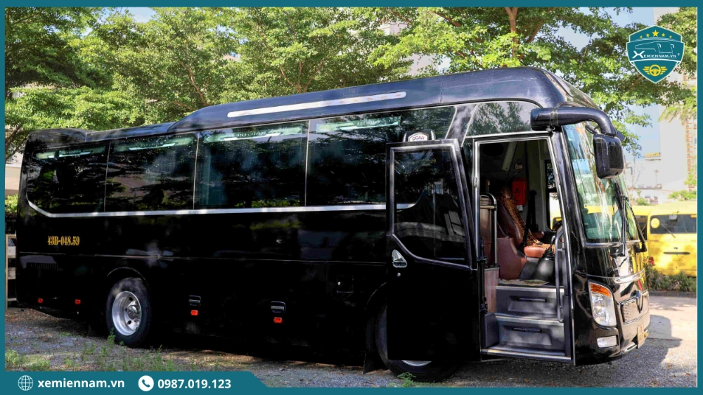 thuê xe limousine đi Phan Thiết