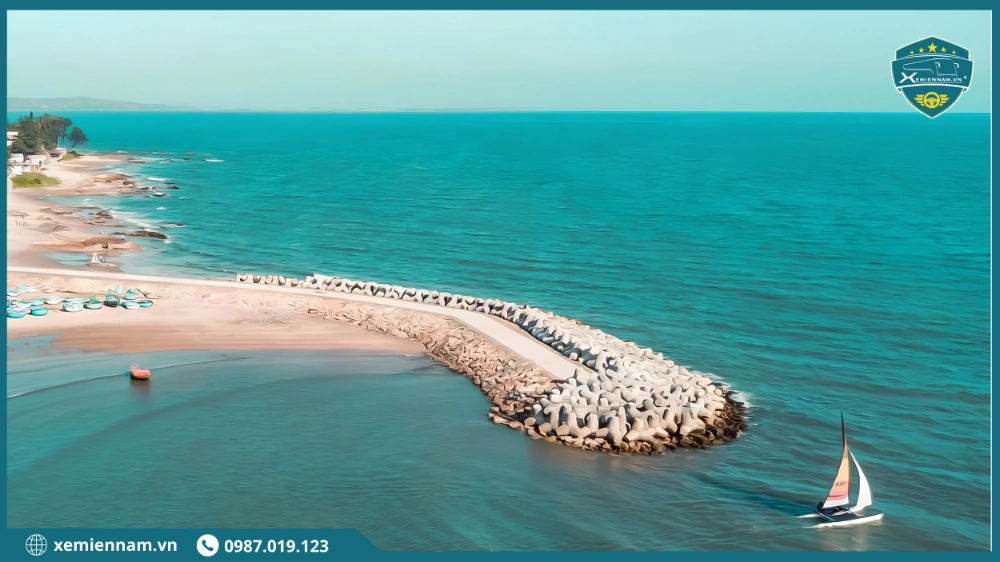 thuê xe limousine đi Phan Thiết