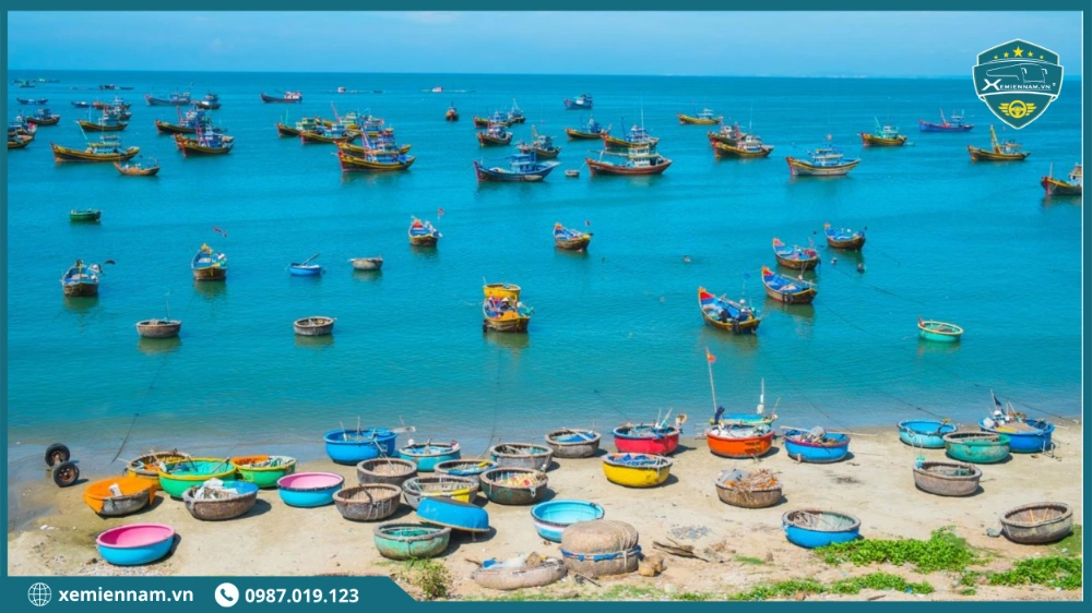 thuê xe 16 chỗ đi phan thiết