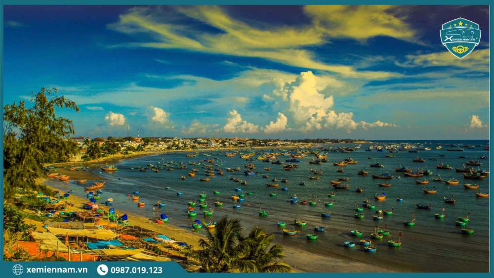 thuê xe 35 chỗ đi mũi né