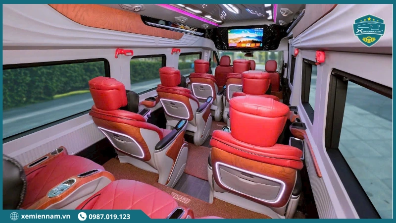 Xe limousine đi Cha Diệp