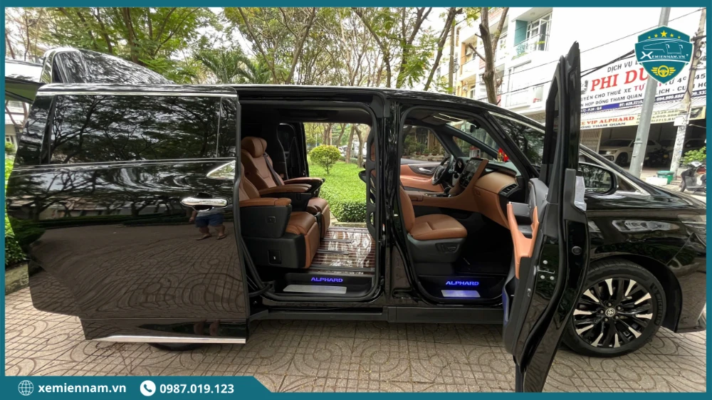 thuê xe 7 chỗ đi Nha Trang